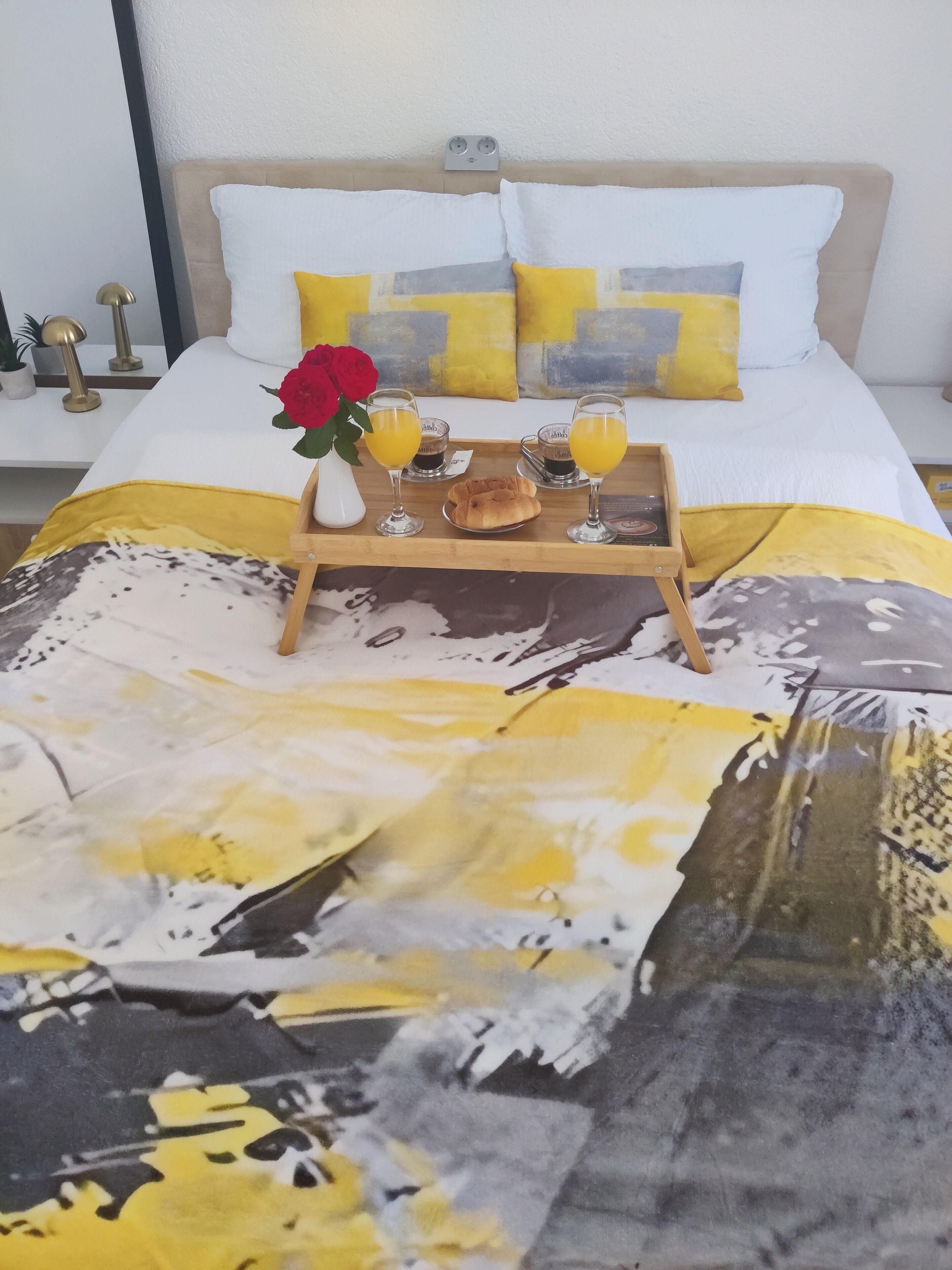 1 多间卧室、免费 WiFi、床单