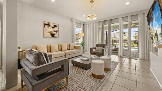 Unclassified image, 1 of 49, button
