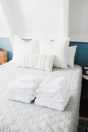 3 slaapkamers, een bureau, gratis wifi, beddengoed