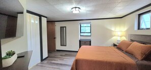 3 Schlafzimmer, Schreibtisch, Bügeleisen/Bügelbrett, kostenloses WLAN
