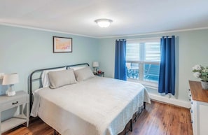 3 Schlafzimmer, Reisekinderbett, WLAN, Bettwäsche