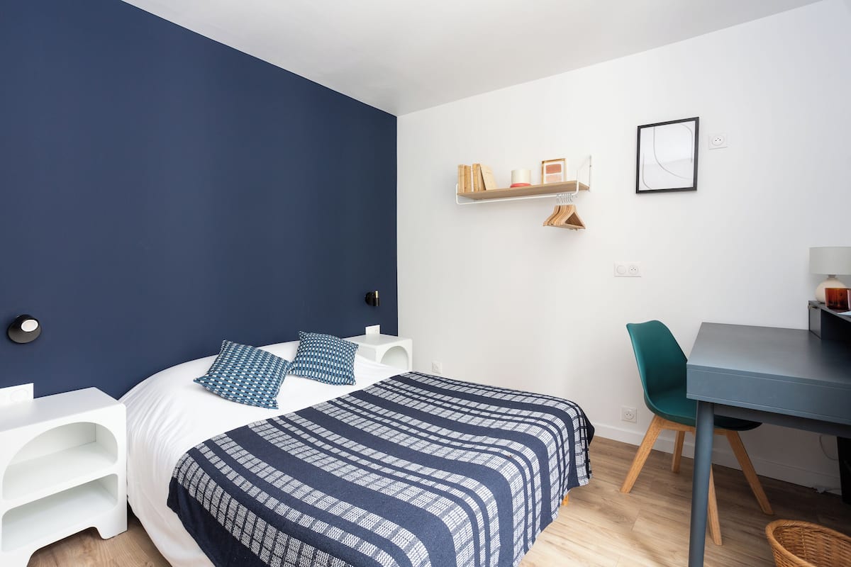 Double Room (Navy Blue) | Free WiFi