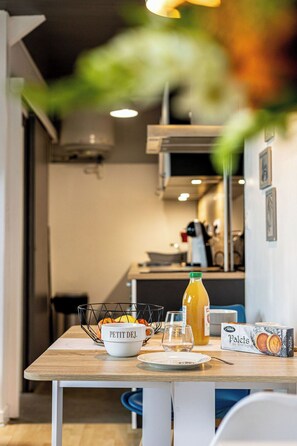 Microwave, oven, stovetop