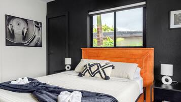 1 habitación, tabla de planchar con plancha, wifi gratis y ropa de cama