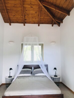 4 Schlafzimmer, Bügeleisen/Bügelbrett, WLAN, Bettwäsche