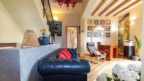 Living area - Bosa Eye House 1873 (Bosa)