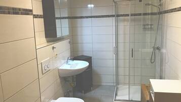 HÄrtork och toalettpapper