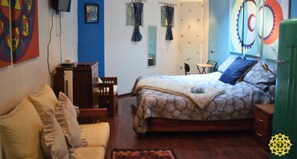 1 chambre, fer et planche à repasser, Wi-Fi gratuit, draps fournis