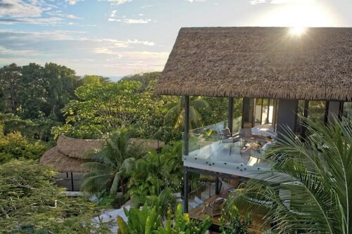 Stealing Time. A 5-Star Private Resort.