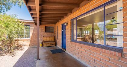 Desert Oasis with Pool & Private Guest Studio – Your Tucson Escape Awaits!