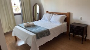 3 bedrooms, WiFi, bed sheets