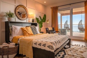3 bedrooms, iron/ironing board, WiFi, bed sheets - Hôtel à la maison - Villa Jeanne, spa et fleuve (Saint-Irénée)