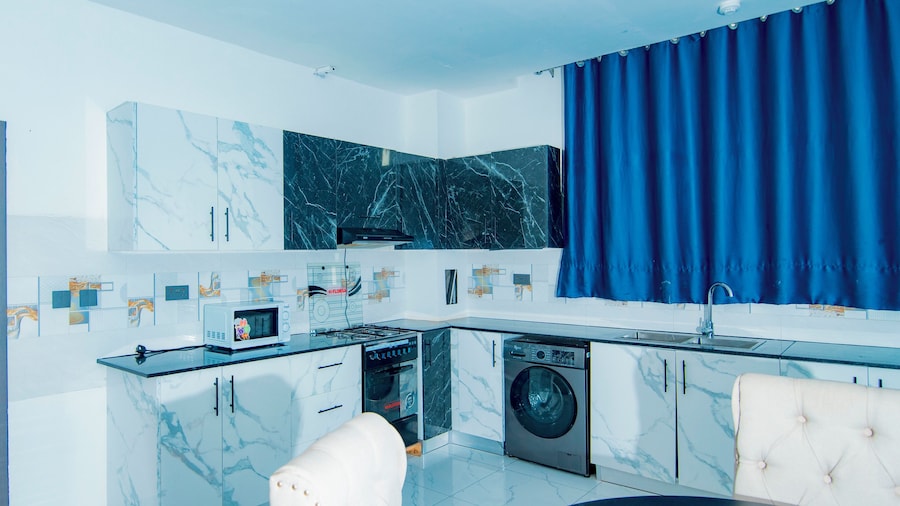 Wintana Hotel & Apartments