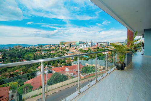 Wintana Hotel & Apartments