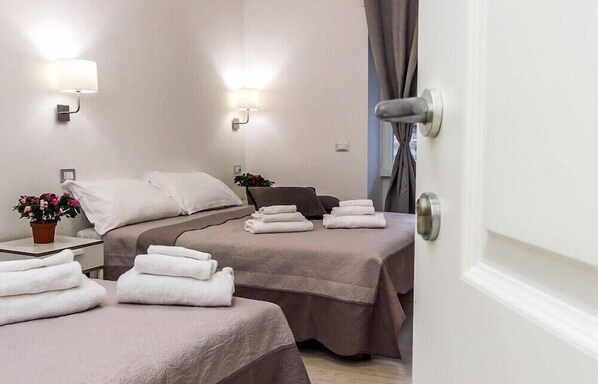 Room - La Casa Dei Girasoli (Rome)