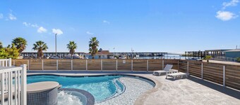 Gulf Coast Family Room- Steps from Laguna Madre #1