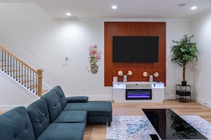 TV connectée, cheminée