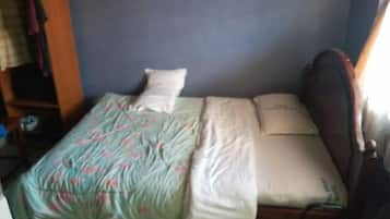 Deluxe Double Room, City View | Free WiFi, bed sheets