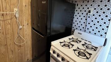 Plaque de cuisson, serviettes en papier