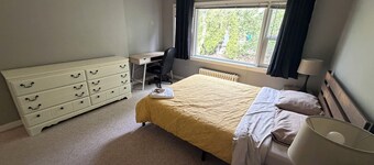 Welcoming 3 br house with WiFi in Victoria