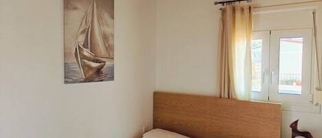 1 Schlafzimmer, Bügeleisen/Bügelbrett, WLAN, Bettwäsche