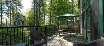 Spacious Lakehouse +Private Dock+Firepit+Kayaks