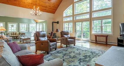 Spacious Lakehouse +Private Dock+Firepit+Kayaks