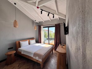 Standard Room, Garden View | Iron/ironing board, free WiFi