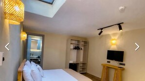 Economy Room | Iron/ironing board (on request), WiFi (free) - Trina Talles Alaçatı (Cesme)