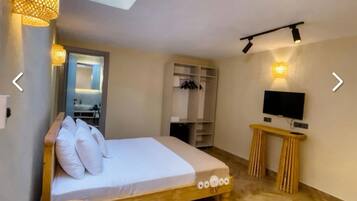 Economy Room | Iron/ironing board, free WiFi