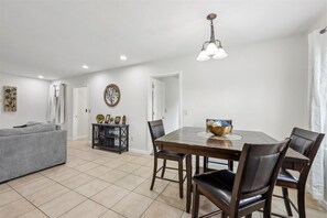 Dining - 4 bedroom home in Bridge City (Bridge City)