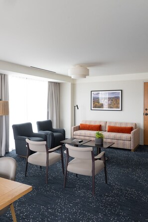 Suite – president (Guestroom) | Safe på rommet, blendingsgardiner og strykejern/-brett