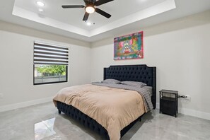 3 chambres, lit parapluie, Wi-Fi, draps fournis