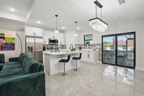 Brand New Vacation Home! 3/2