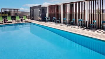 Piscina all'aperto