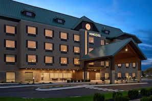 Exterior - Home2 Suites By Hilton Frankenmuth (Frankenmuth)
