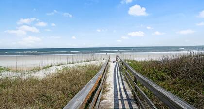 Near Historic St. Augustine & Beaches