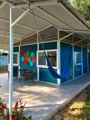 Casa, vista al patio | Wifi gratis 