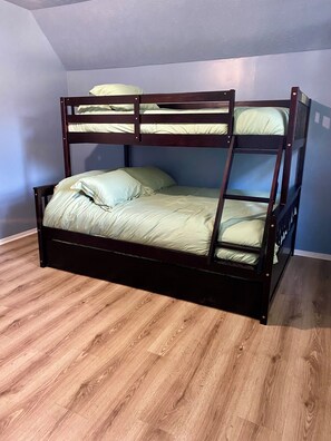 2 Schlafzimmer, WLAN, Bettwäsche