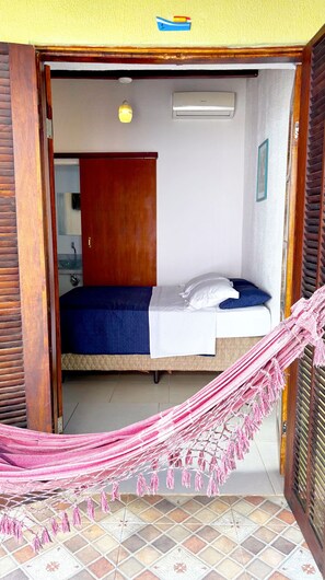 Standard Twin Room, 1 Double Bed, Lanai | Free WiFi