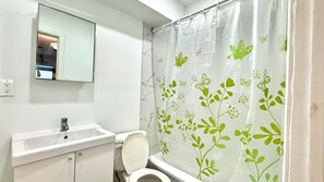 Towels, toilet paper