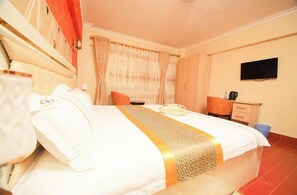 Deluxe Double Room | Free WiFi, bed sheets