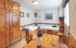 1 bedroom, free WiFi, bed sheets, wheelchair access