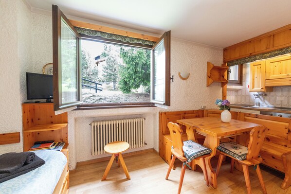 1 bedroom, free WiFi, bed sheets, wheelchair access