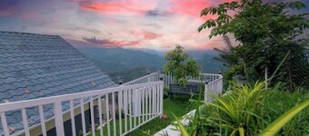 Bright Meadow Dam View Resort