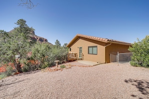 Exterior - Hot Tub & Game Room: Scenic Sedona Home! (Sedona)