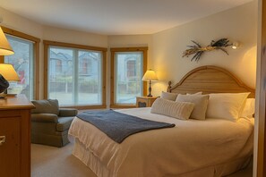 2 soverom, strykejern/-brett, wi-fi (inkludert) og sengetøy