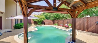 7 Mi to Lewisville Lake: Spacious Denton Home