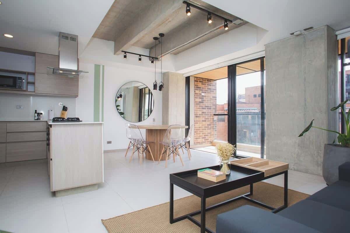 Apartment, Multiple Beds, Balcony, City View (Ekkos 902) | Living area