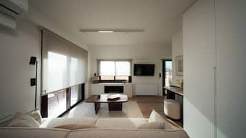 Luxury Duplex, City View | Living area